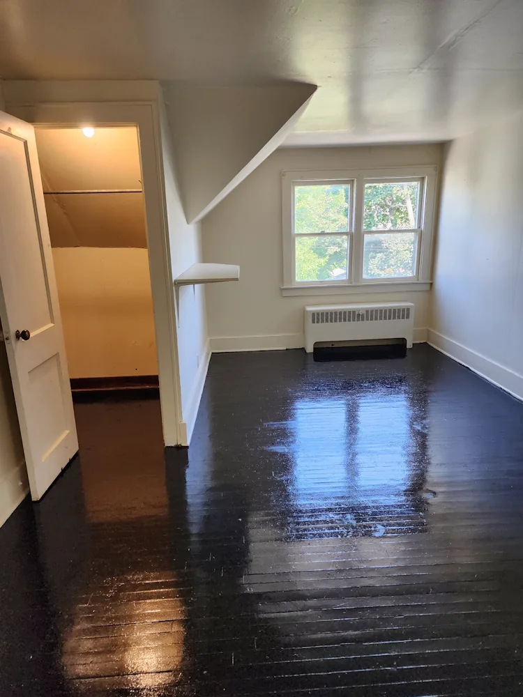 Updated apartment interior photo 8