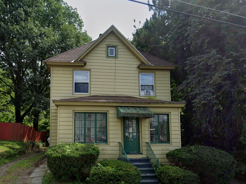 Photo of 36 Eagle St property